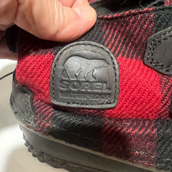 Sorel Out N About Waterproof Rain Boot Red Black Plaid NL2544-011 Womens Sz 7.5 - Picture 8 of 9